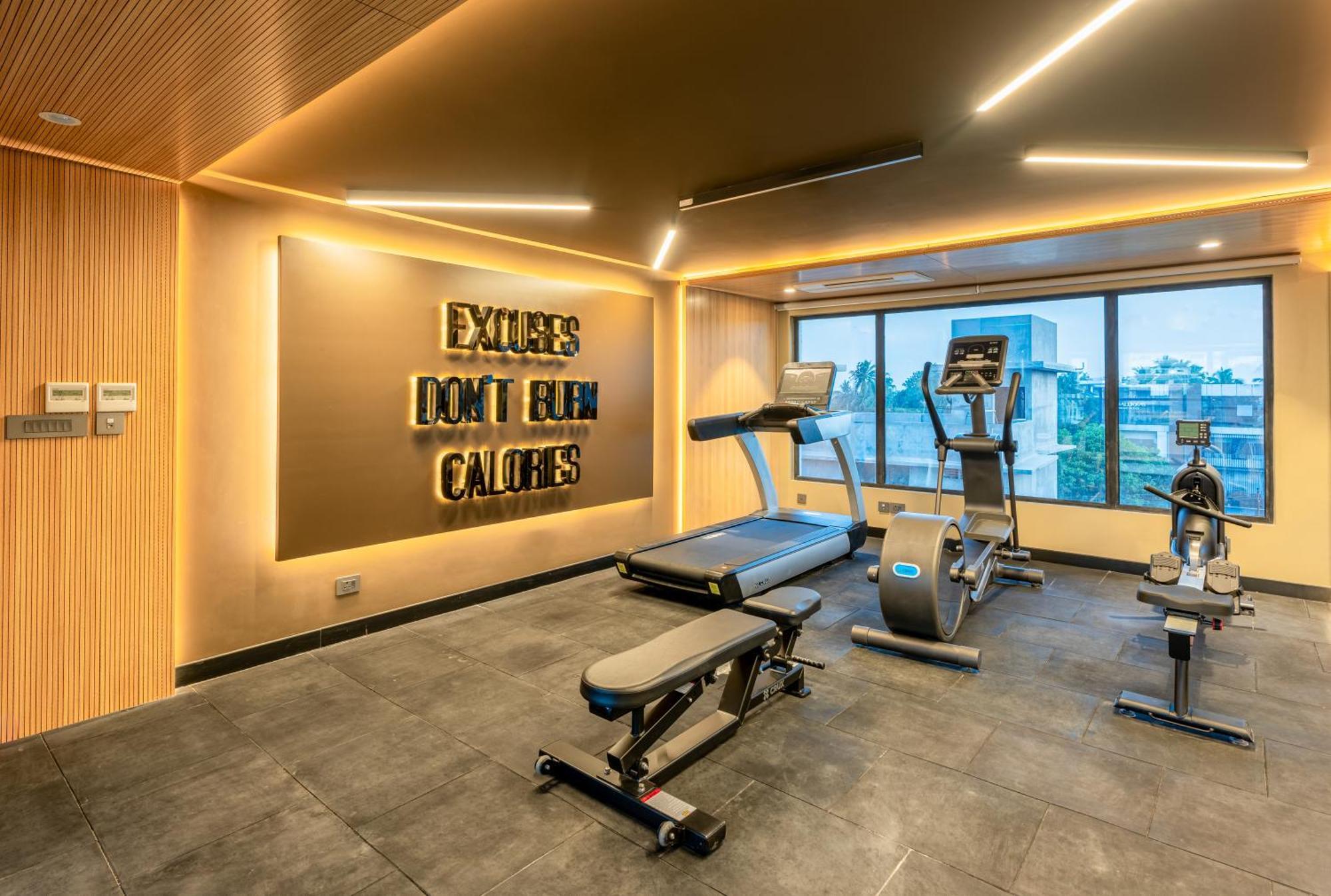 Park Inn & Suites By Radisson Thrissur East Fort Esterno foto