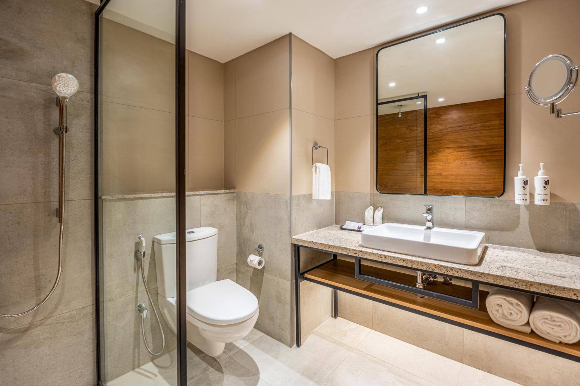 Park Inn & Suites By Radisson Thrissur East Fort Esterno foto