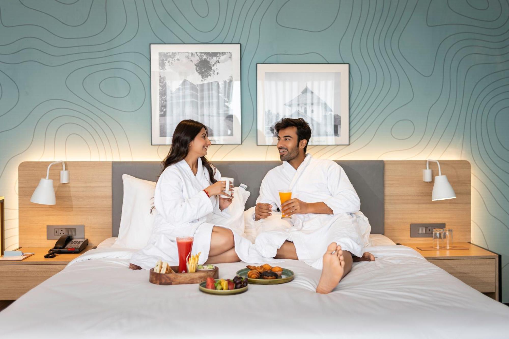 Park Inn & Suites By Radisson Thrissur East Fort Esterno foto